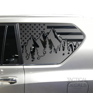 thumbnail image 2 of Lilcowboy Mountain Scene USA Flag Decal For Jeep Grand Cherokee WK2 (2011-2020) 2 of 5